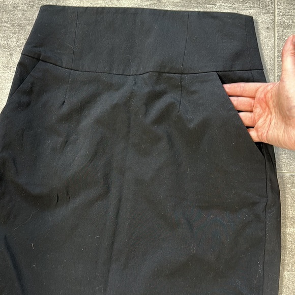 Banana Republic Women’s Black Dress Skirt - Picture 8 of 10